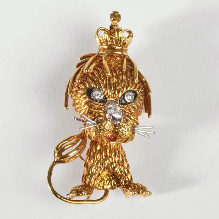 18k gold diamond brooch