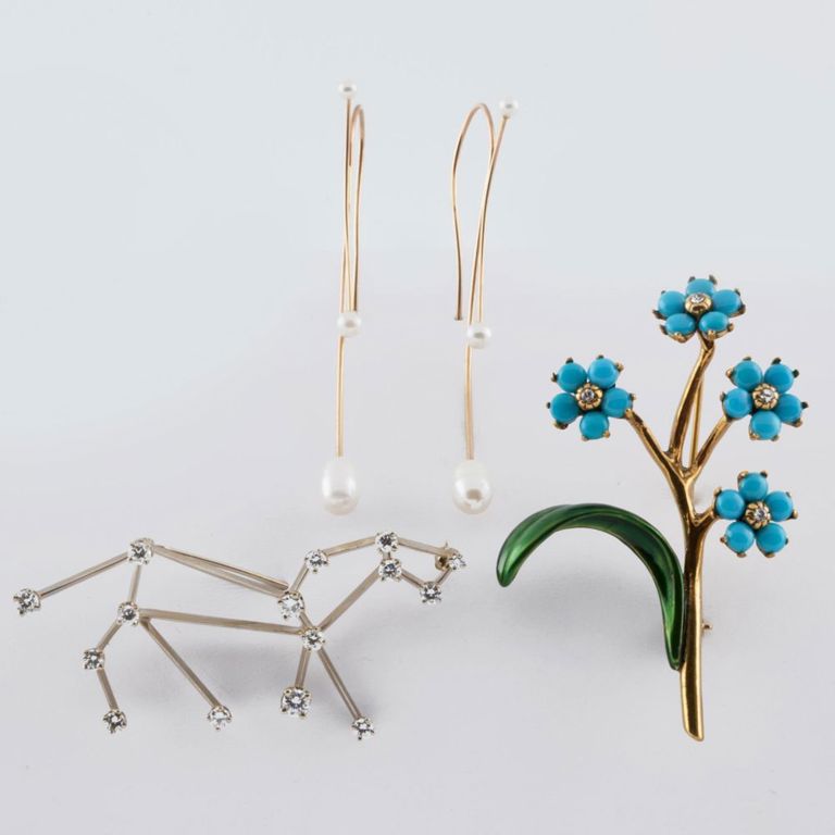 Miscellaneous group of jewelry