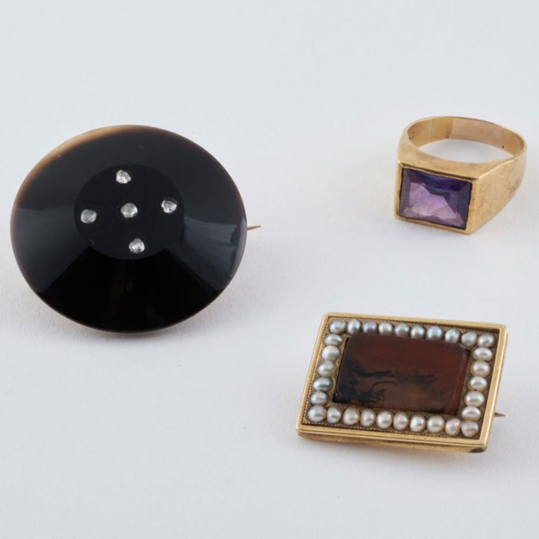Two Victorian brooches and ring