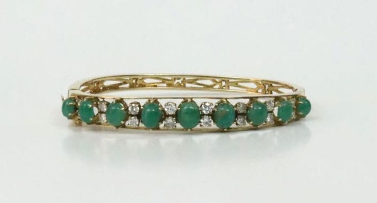 14k gold hinged emerald bracelet