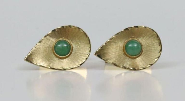 14k gold jade cufflinks