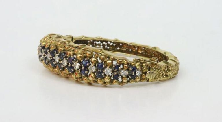 18k sapphire and diamond bangle