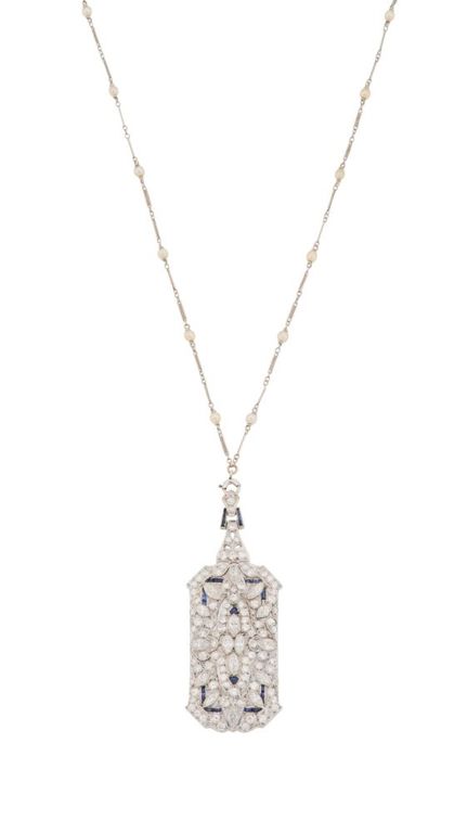 Platinum diamond pendant necklace
