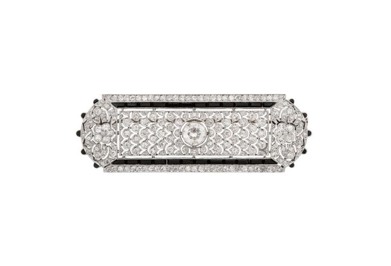 Art Deco platinum diamond brooch