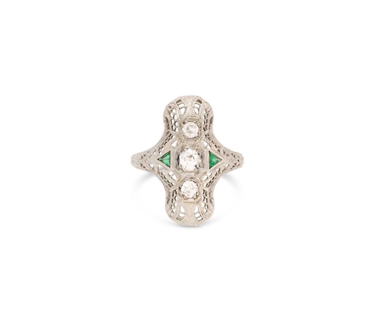 Art Deco 18k white gold three-stone diamond ring