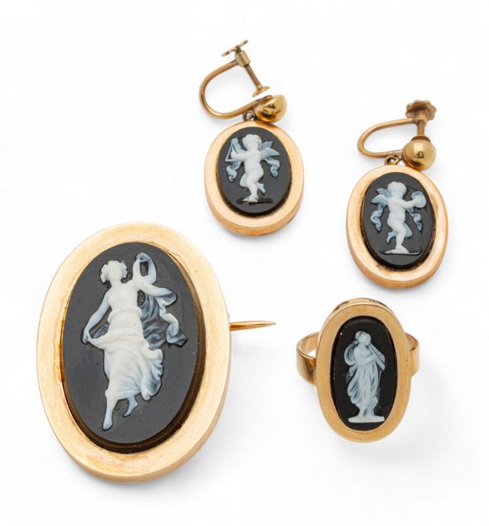 10k gold black basalt cameo brooch, earrings and ring