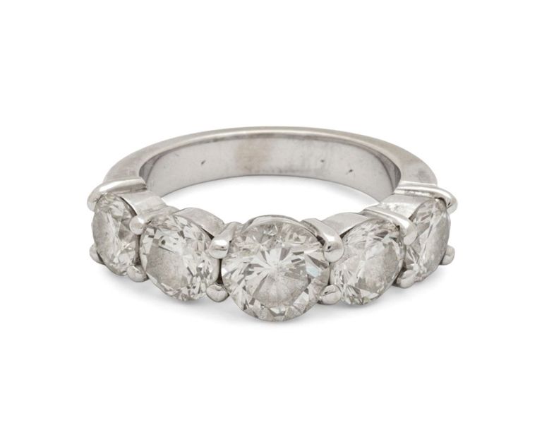 14k white gold diamond ring