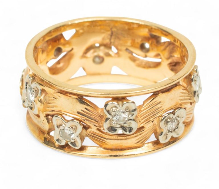 14k gold diamond wedding band