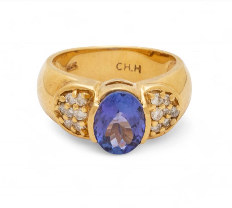 18k gold tanzanite diamond ring
