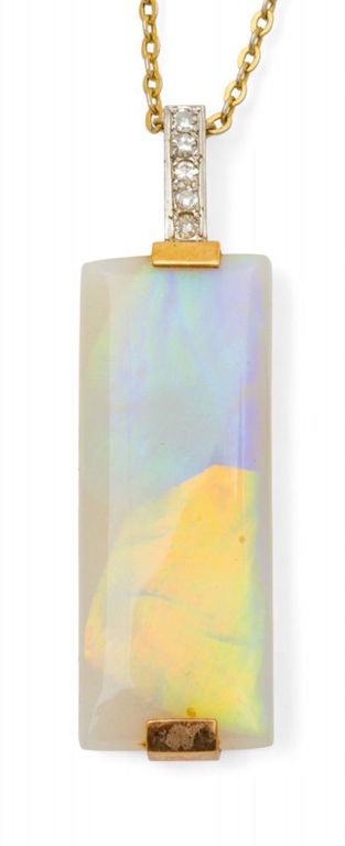 18k gold opal diamond pendant with chain