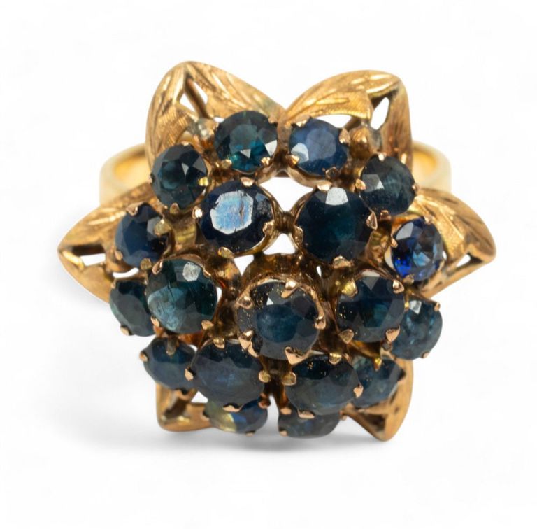 18k yellow gold dome sapphire ring