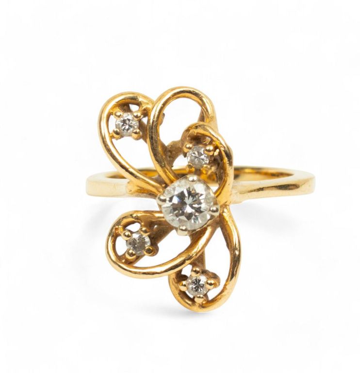 14k yellow gold diamond ring