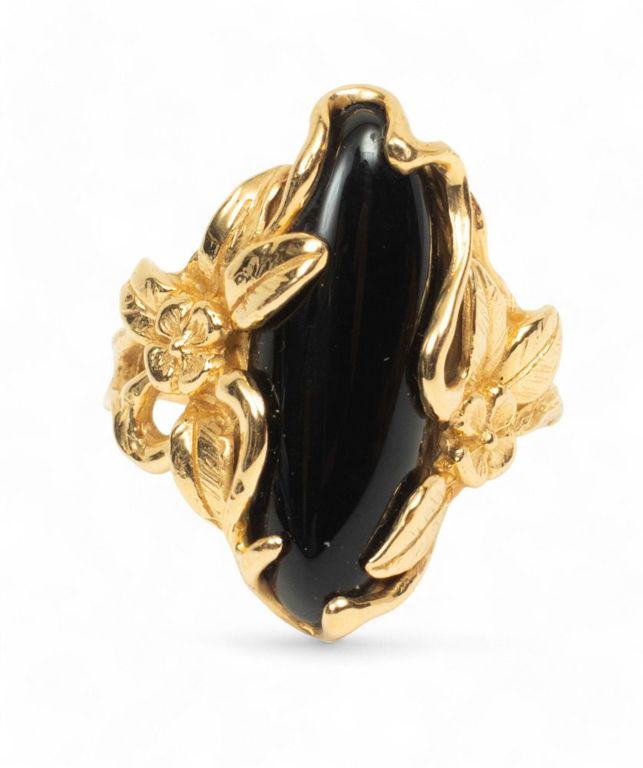 14k yellow gold onyx ring