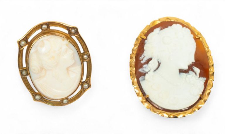 Cameo 14k gold coral jewelry set