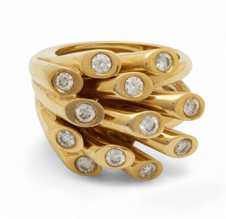 18k yellow gold diamond ring