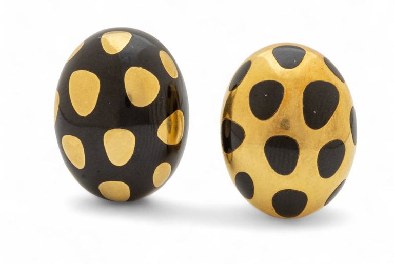 18k gold black jade earclips