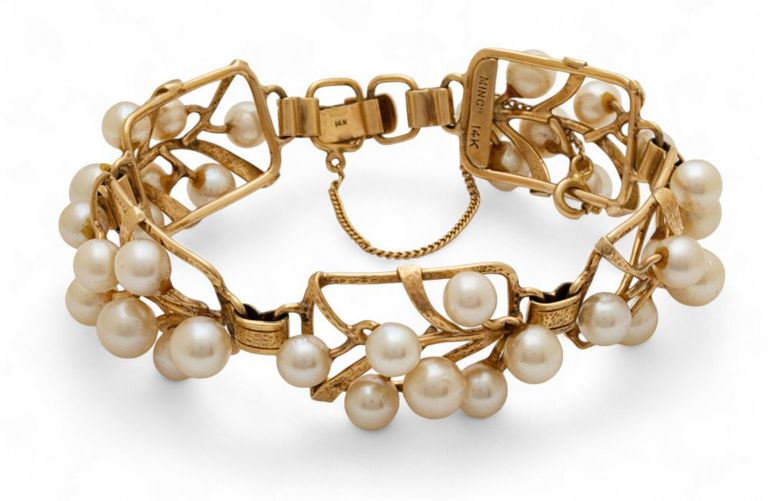 14k yellow gold pearl bracelet