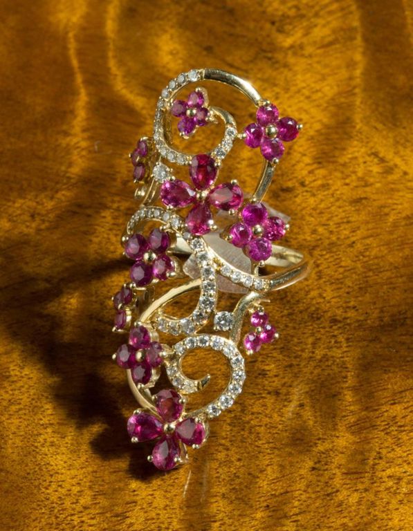 14k gold ruby diamond ring