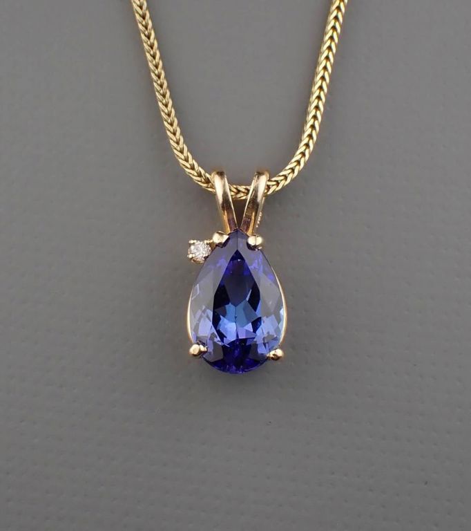 14k gold tanzanite and diamond pendant necklace