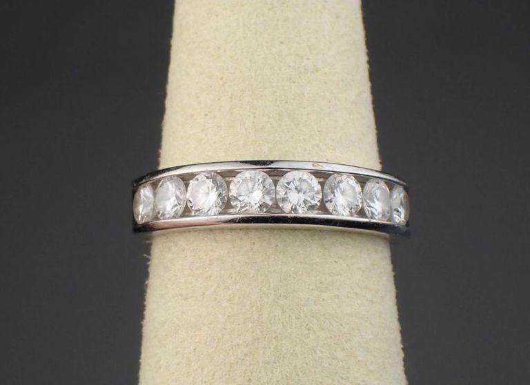 Platinum diamond wedding band