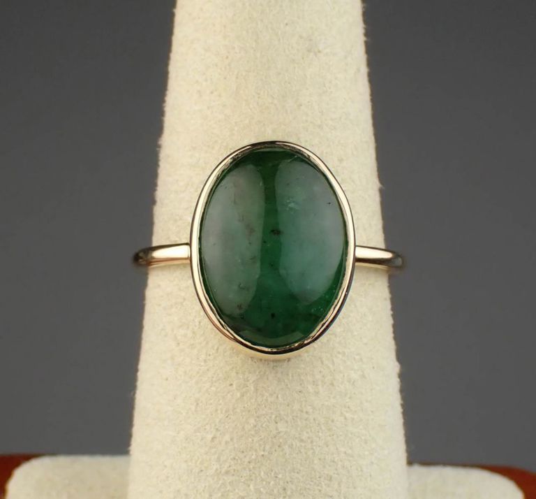 14k yellow gold emerald ring