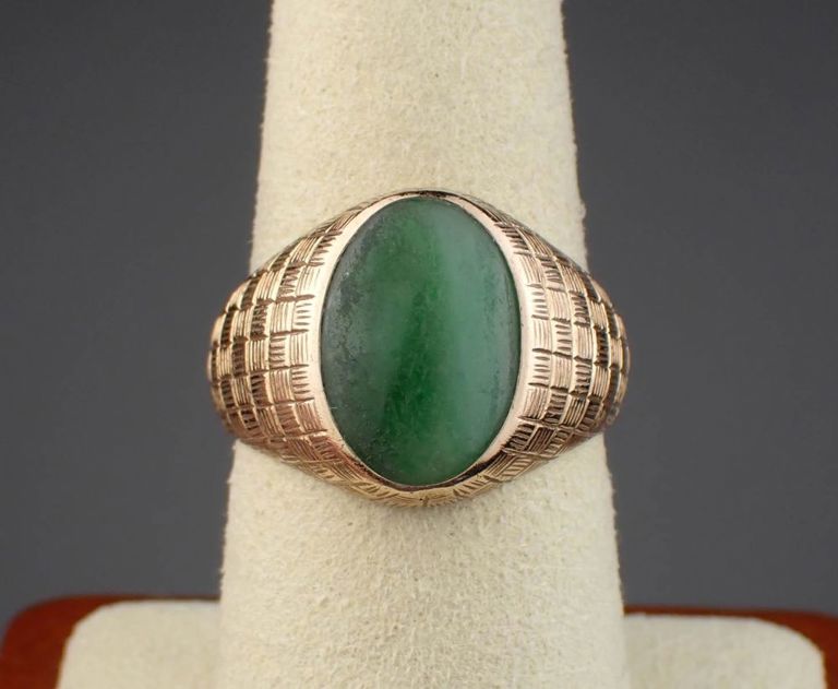 14k gold jade solitaire ring
