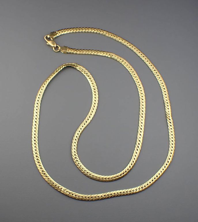 18k yellow gold herringbone chain necklace