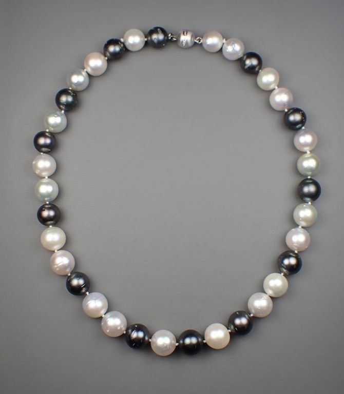 14k white gold pearl necklace