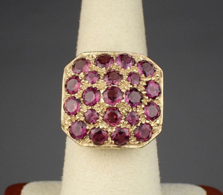 14k gold rhodolite garnet ring
