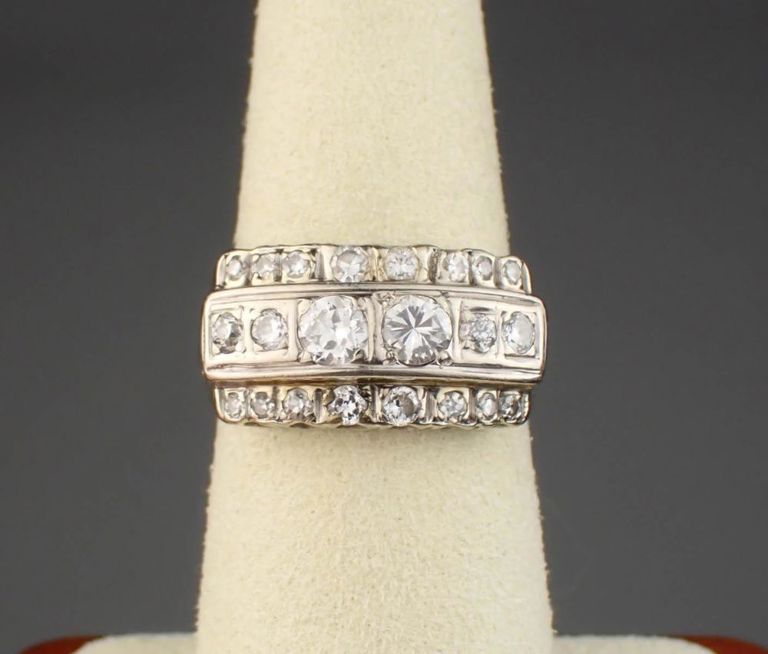 14k white gold diamond ring