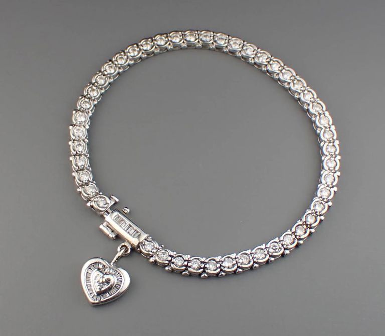 14k white gold diamond bracelet