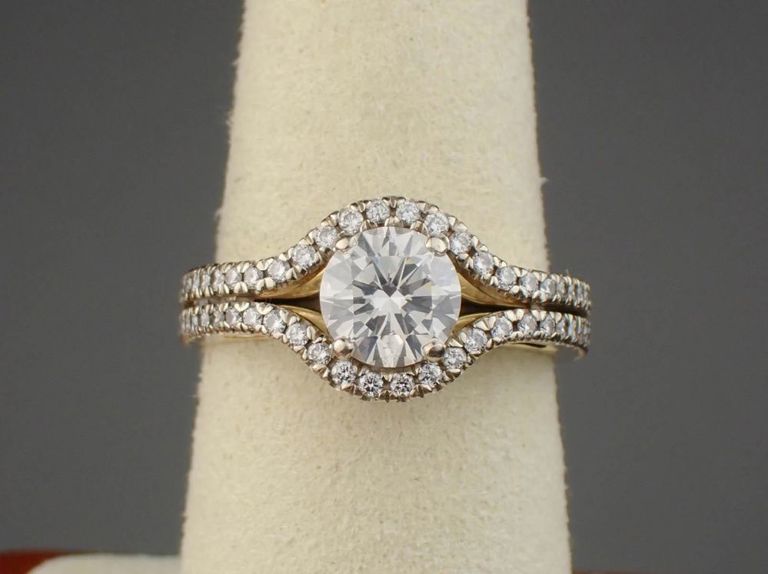 18k gold diamond ring