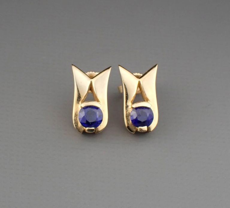 14k gold sapphire earrings