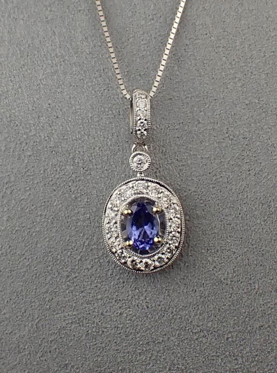 18k white gold tanzanite diamond pendant necklace