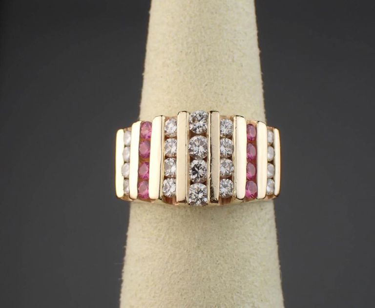 18k gold diamond ring