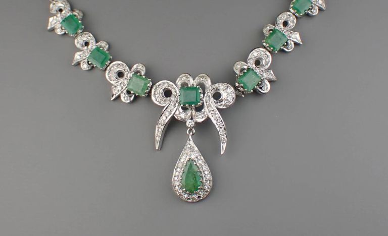 18k white gold diamond necklace
