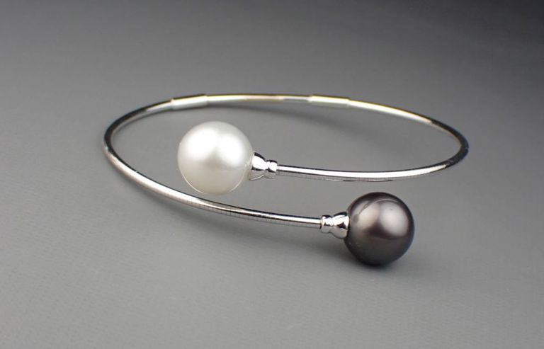 14k gold South Sea Tahitian pearl bracelet