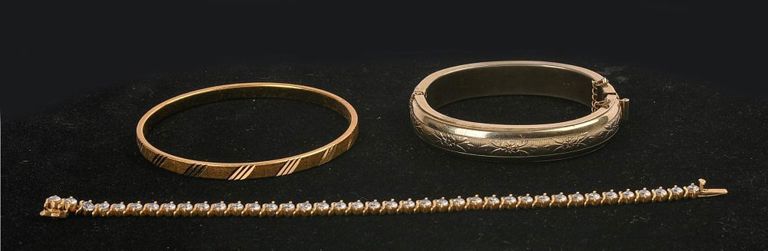 14k gold and costume jewelry bracelet set