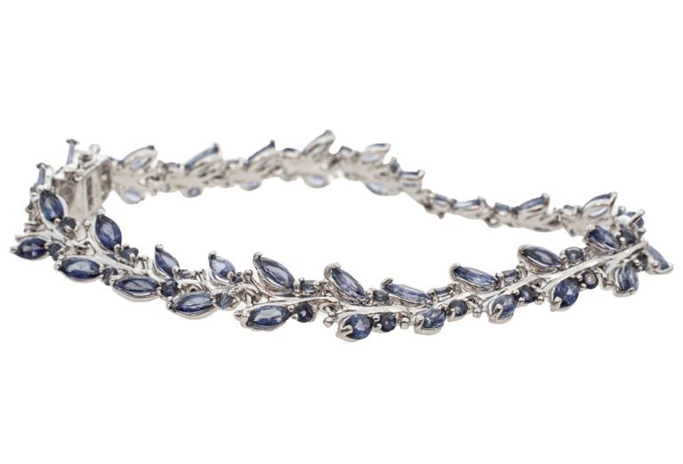 Sterling silver tanzanite bracelet
