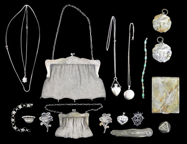 Silver jewelry set