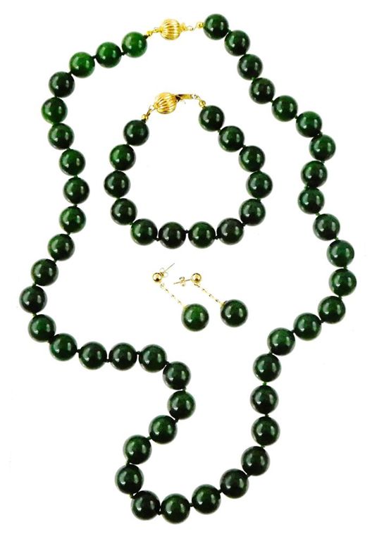 14k yellow gold and nephrite necklace, bracelet and earrings