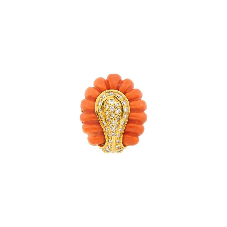 18k gold fluted coral and diamond ring
