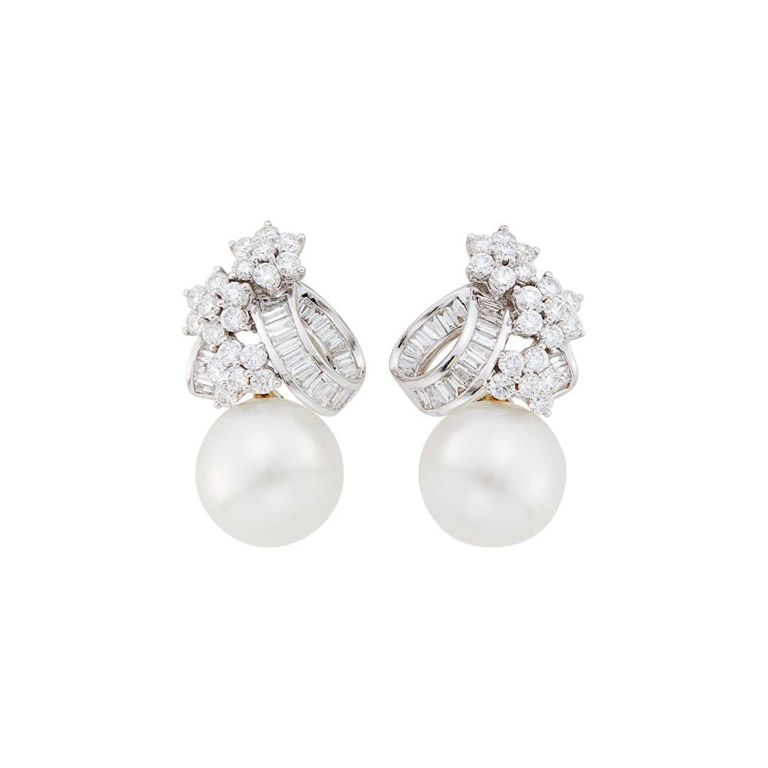White gold pearl earrings
