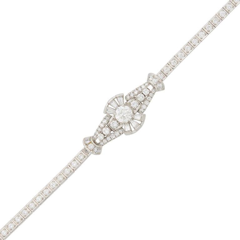Platinum diamond bracelet