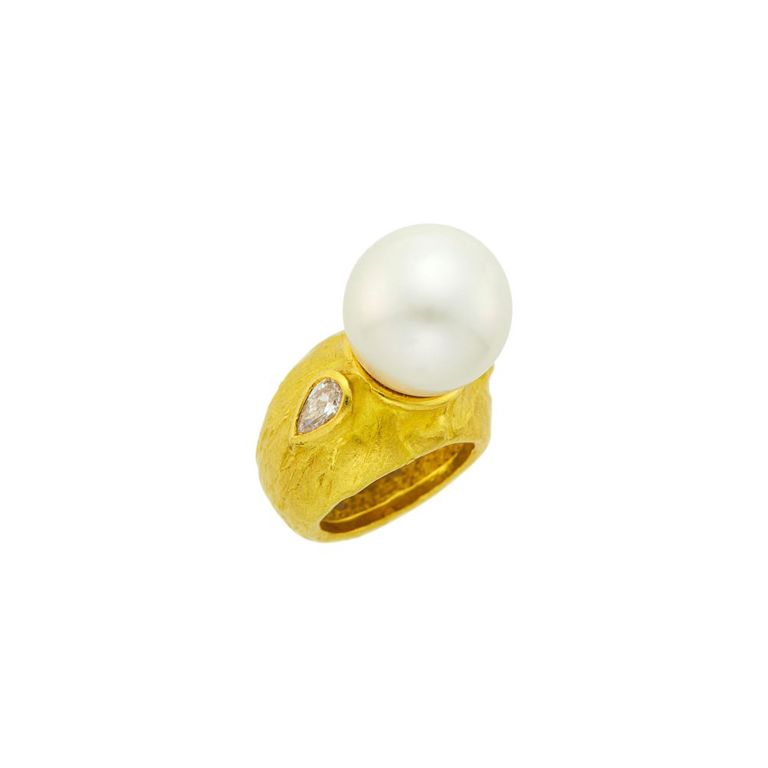 22k gold South Sea pearl diamond ring