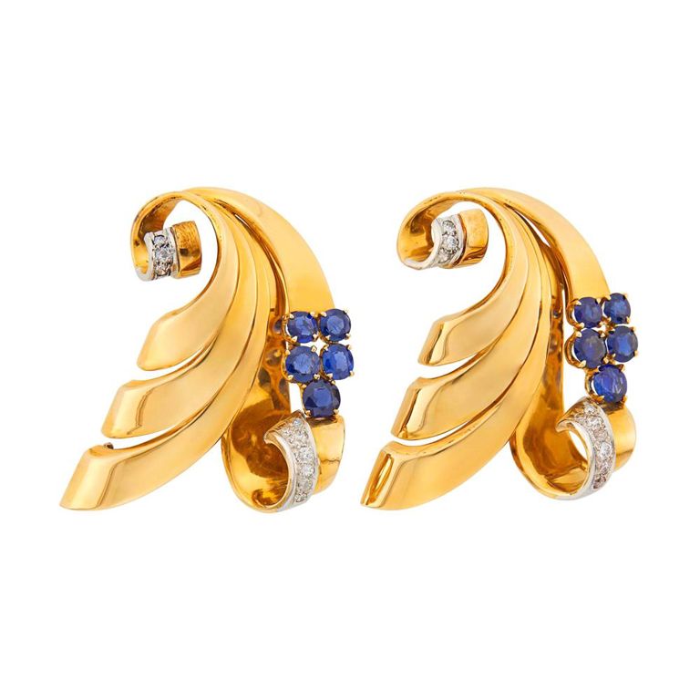 Gold and platinum sapphire brooches