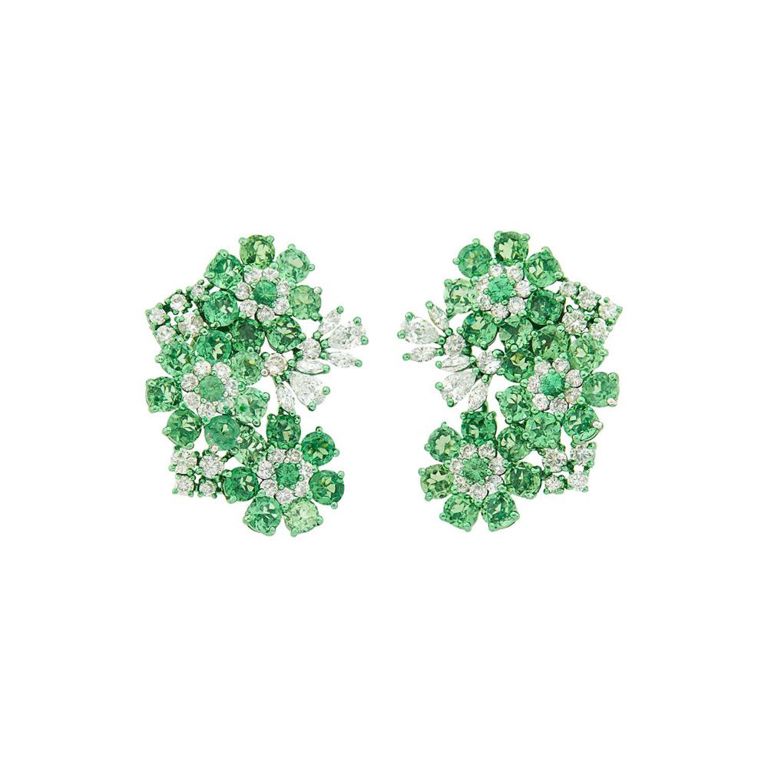 18k green and white gold garnet diamond earrings