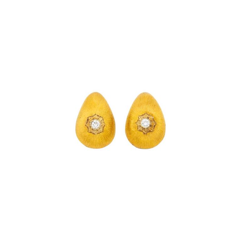 18k gold diamond earrings