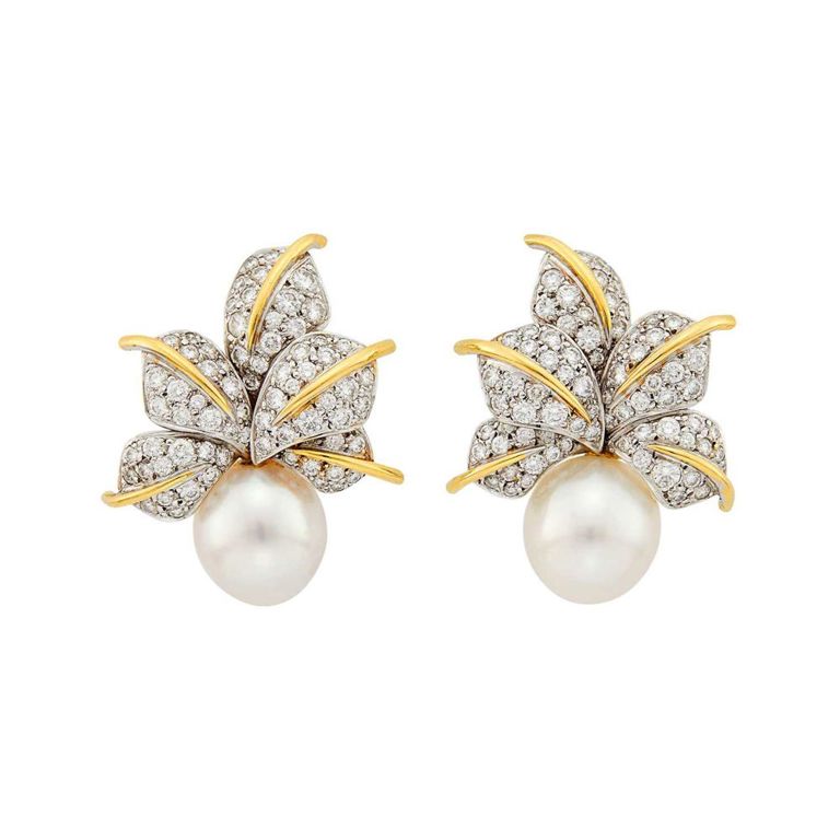 18k white gold and yellow gold pearl earrings