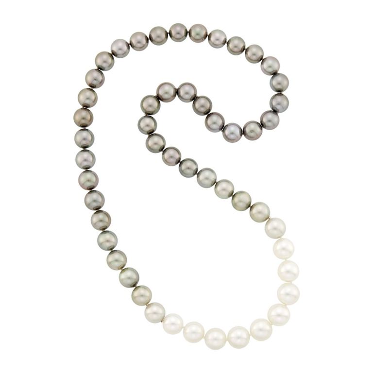 Pearl necklace
